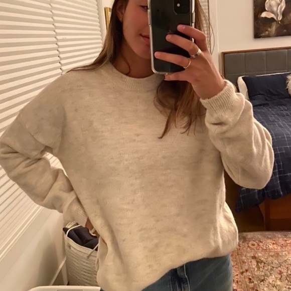 Urban Outfitters Knit Sweater - Picture 2 of 3
